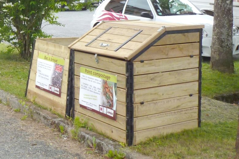 Les composteurs collectifs (Le Puycharraud, La Souterraine)